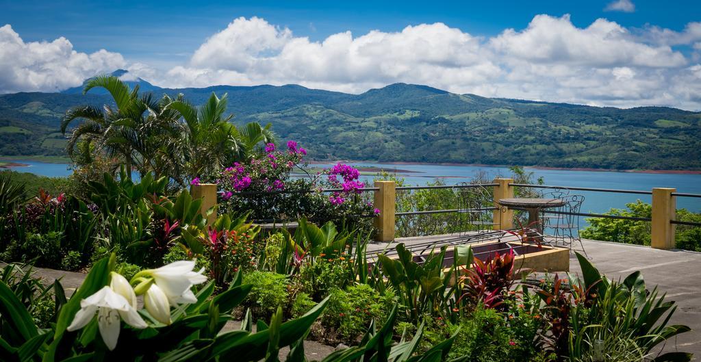 Lake Arenal Hotel And Brewery Tronadora Bagian luar foto