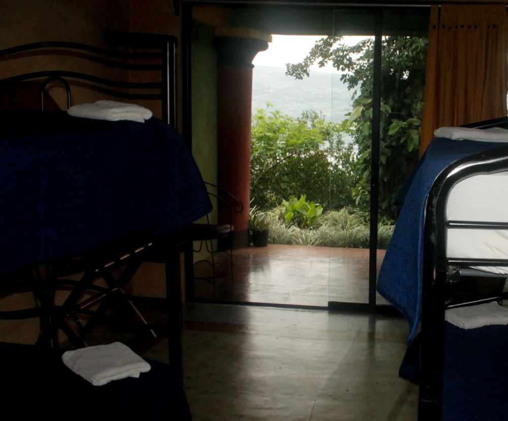 Lake Arenal Hotel And Brewery Tronadora Bagian luar foto