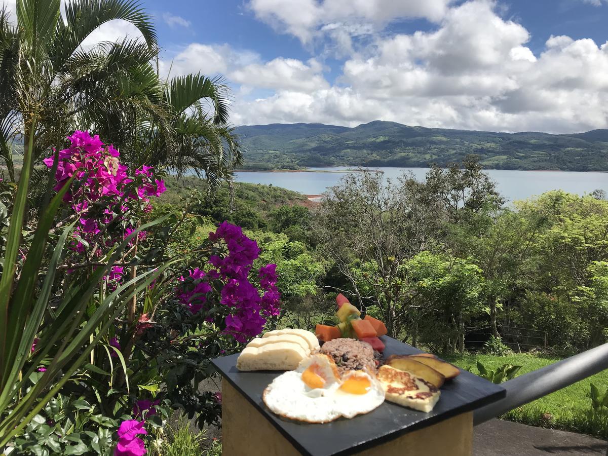 Lake Arenal Hotel And Brewery Tronadora Bagian luar foto